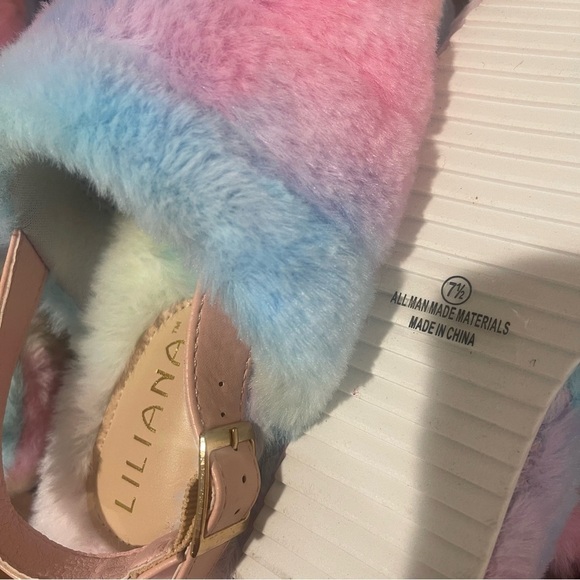 Women’s Liliana Tie Dye Open Toe Fuzzy Slingback Platform Sandals Size 7.5 US! - Picture 8 of 10